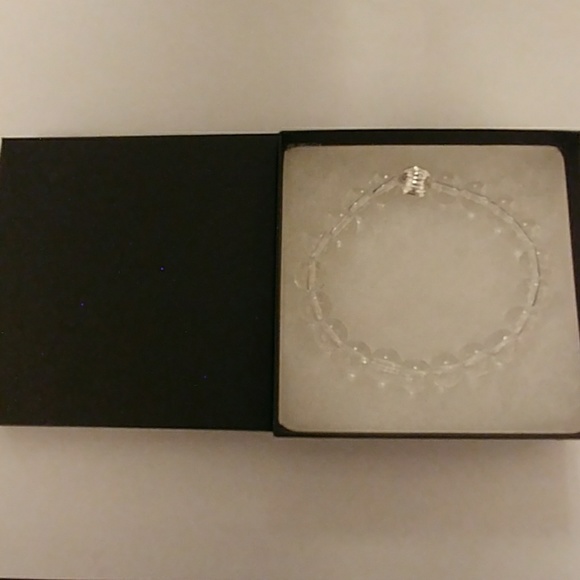 Shine Crystal Clear Bracelet - Picture 8 of 8